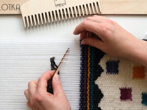 DIY tkana dekoracja ścienna, wskazówki od czego zacząć makatki.